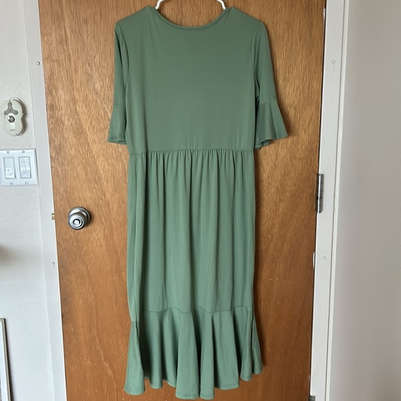 Reborn J Green Ruffle Dress - Picture 2 of 5